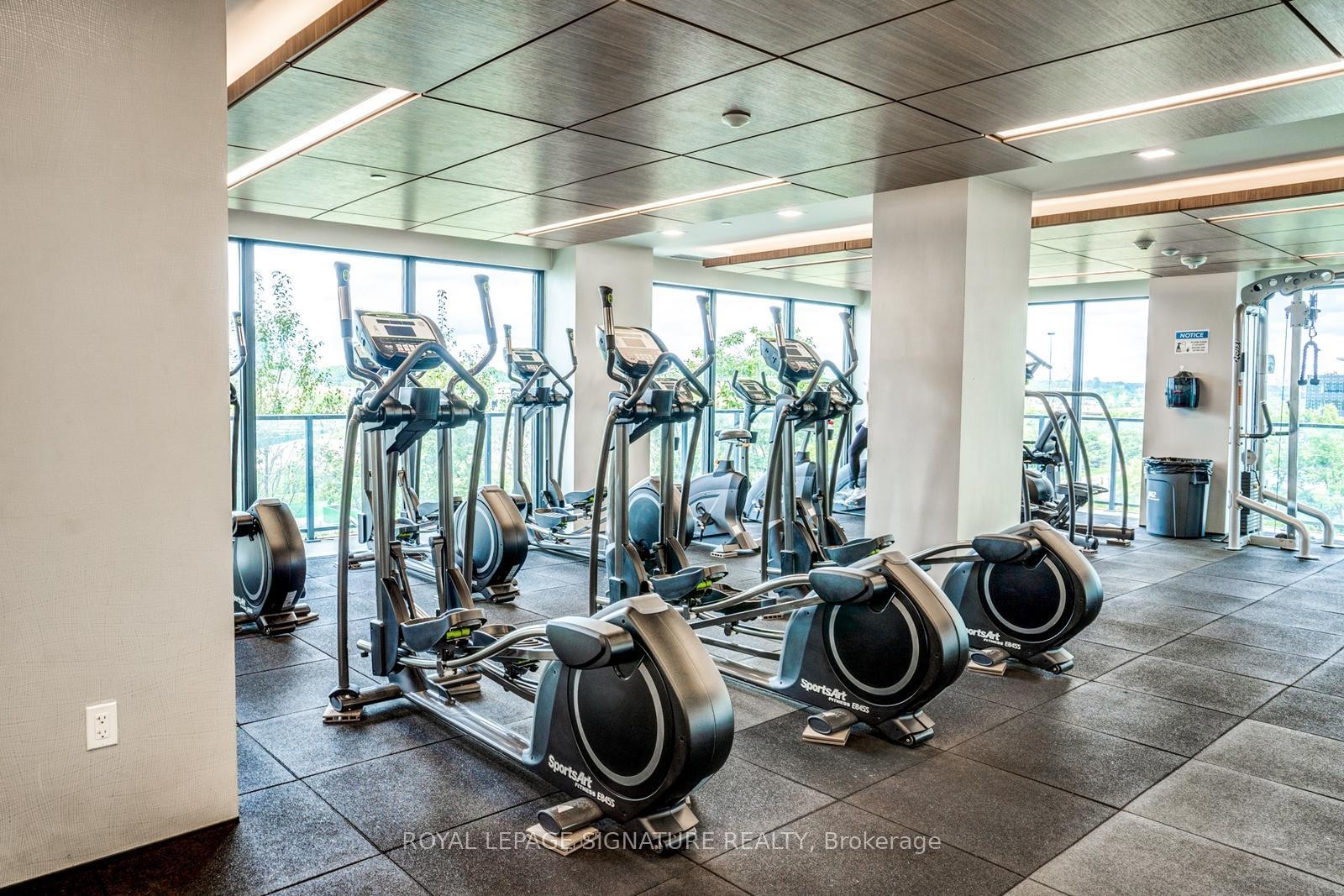 Lph05A-30 Shore Breeze Drive, Toronto, ON - Indoor Photo Showing Gym Room