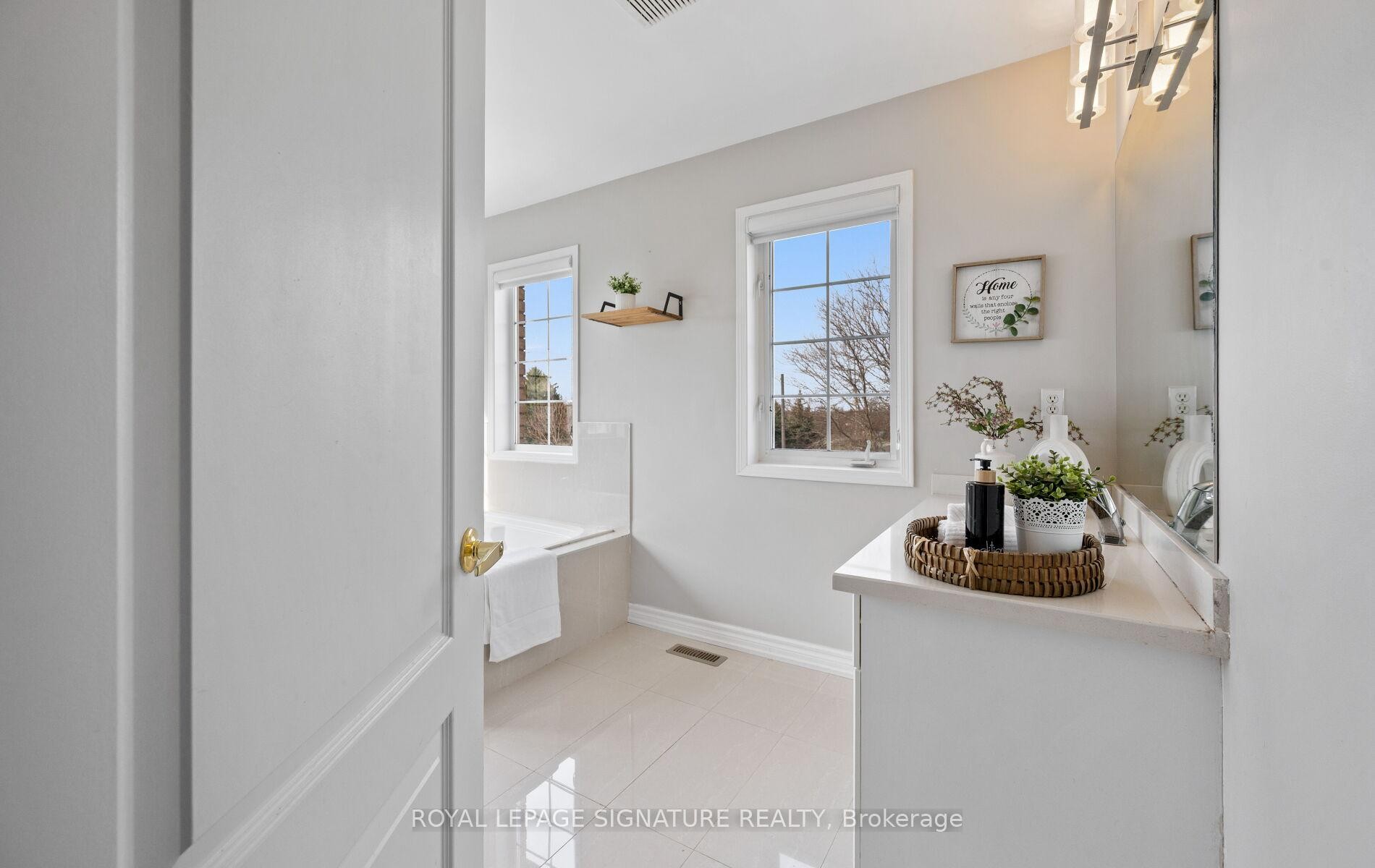 3849 Talias Crescent, Mississauga, ON - Indoor Photo Showing Other Room