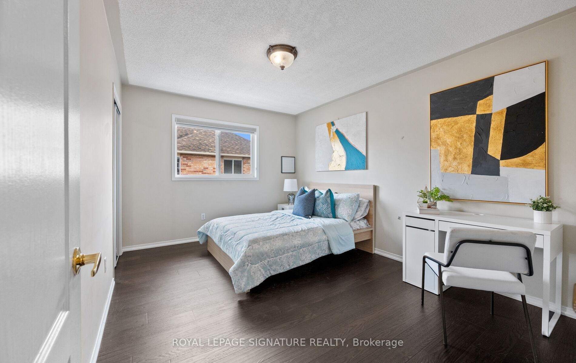3849 Talias Crescent, Mississauga, ON - Indoor Photo Showing Bedroom