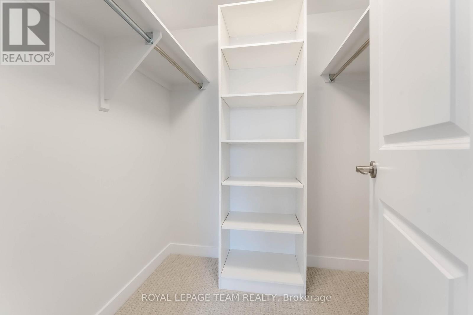 91 Gartersnake Way, Ottawa, ON - Indoor With Storage