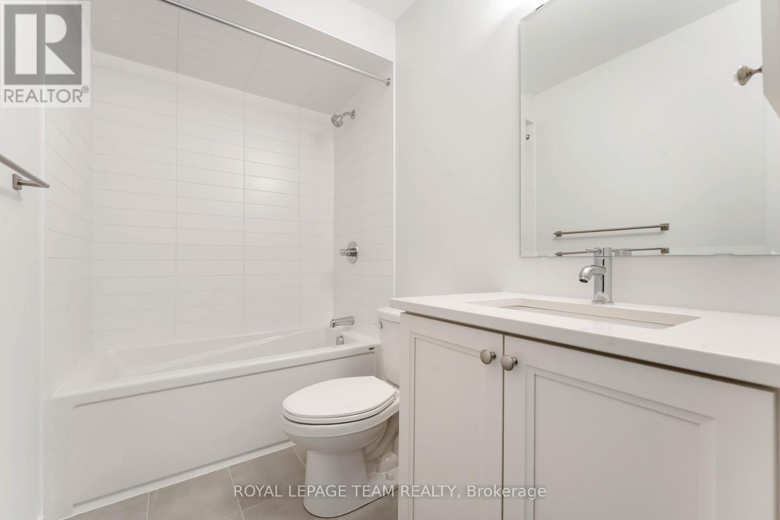 91 Gartersnake Way, Ottawa, ON - Indoor Photo Showing Bathroom