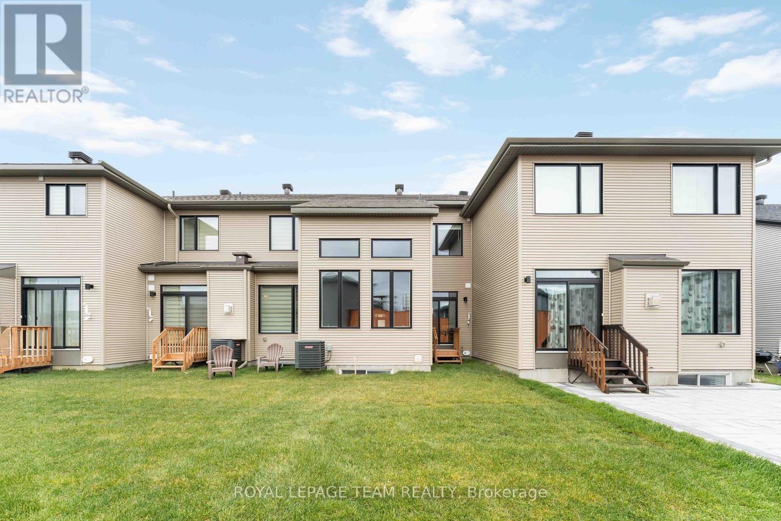 91 Gartersnake Way, Ottawa, ON - Outdoor