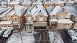 16 FALLGATE DRIVE Brampton, ON L6X 0R5