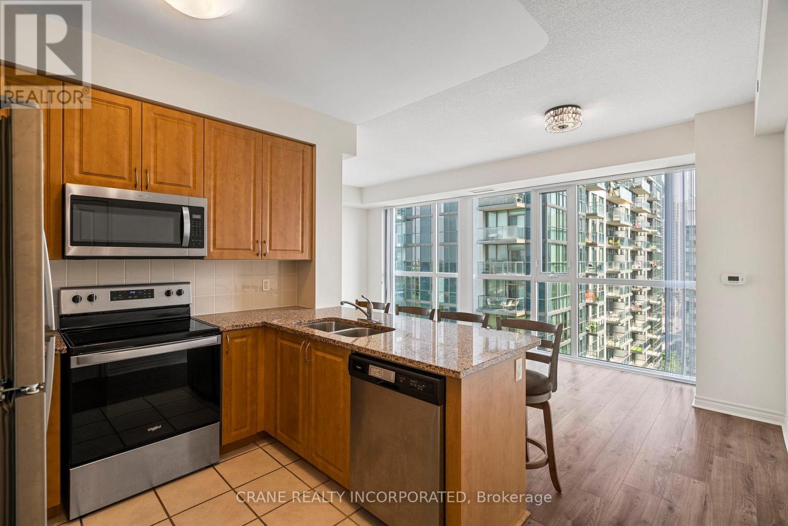 2106 - 349 Rathburn Road W, Mississauga, ON - Indoor Photo Showing Kitchen With Double Sink