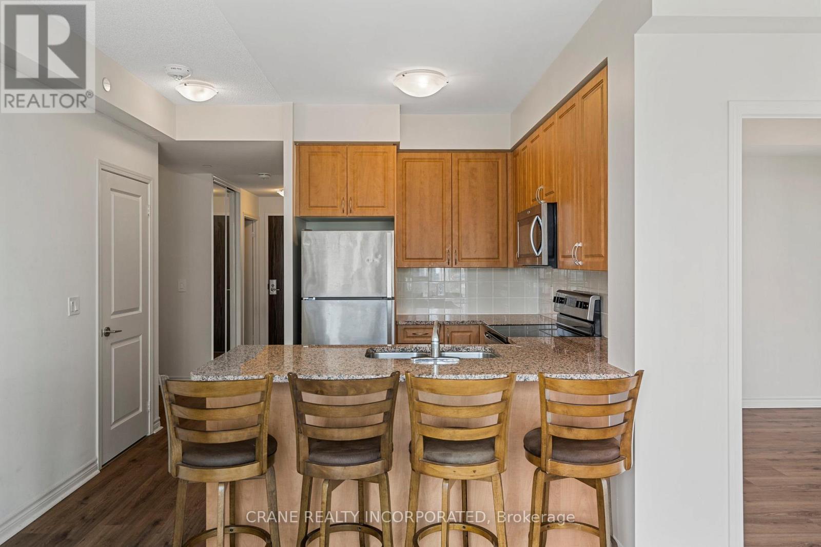 2106 - 349 Rathburn Road W, Mississauga, ON - Indoor