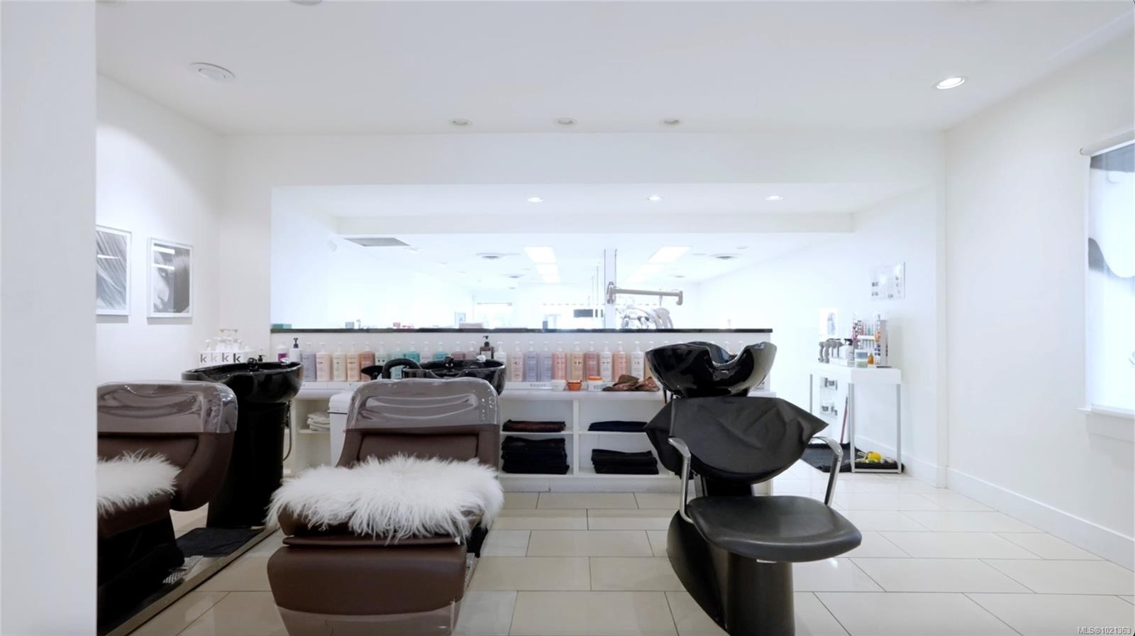 2047 Oak Bay Ave, Oak Bay, BC