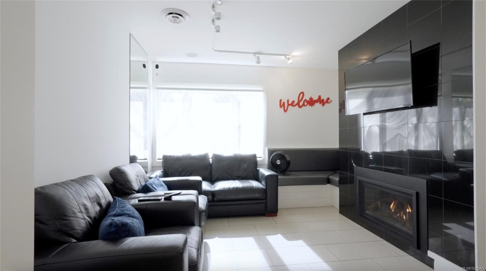 2047 Oak Bay Ave, Oak Bay, BC