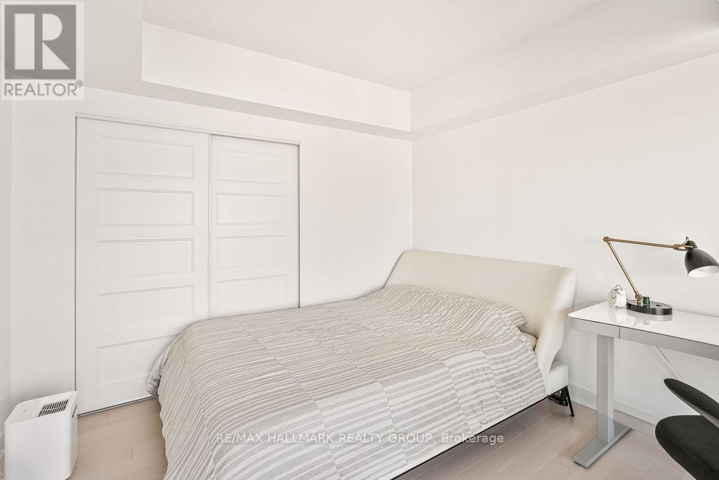 2102 - 180 George Street, Ottawa, ON - Indoor Photo Showing Bedroom