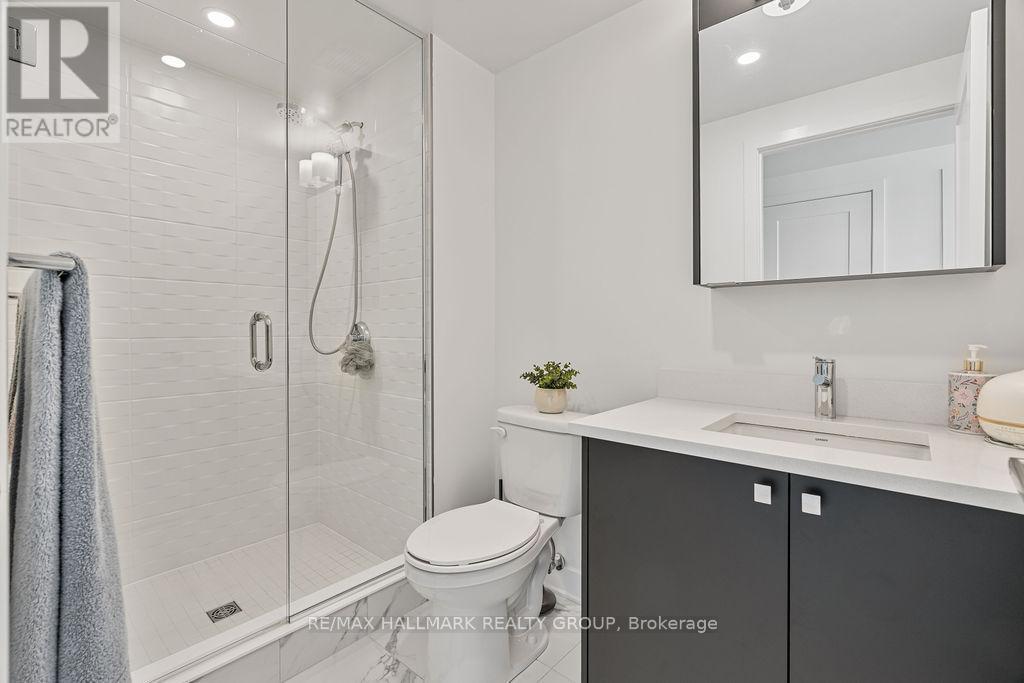2102 - 180 George Street, Ottawa, ON - Indoor Photo Showing Bathroom