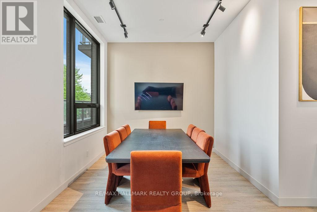 2102 - 180 George Street, Ottawa, ON - Indoor Photo Showing Dining Room
