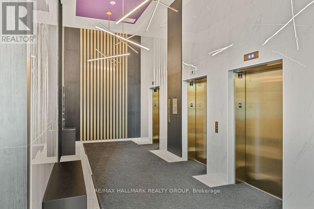 2102 - 180 George Street, Ottawa, ON - Indoor