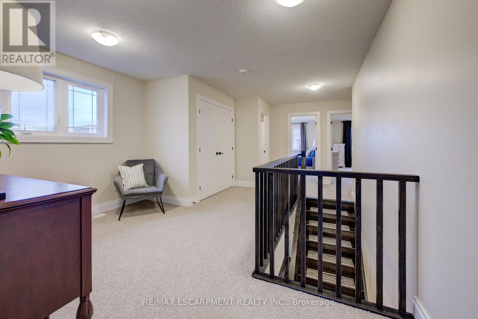 50 Kenesky Drive, Hamilton, ON - Indoor Photo Showing Other Room