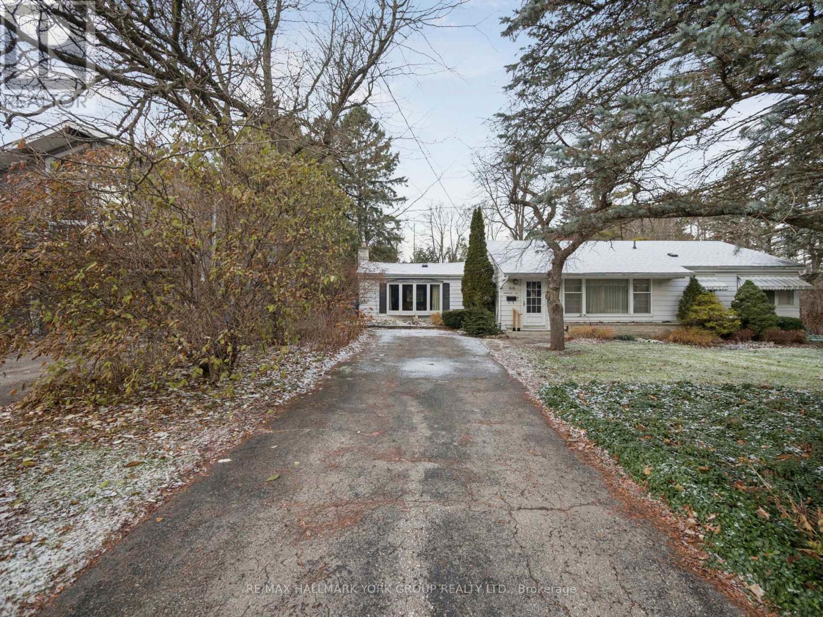 60 Charles Street, King, ON - Outdoor