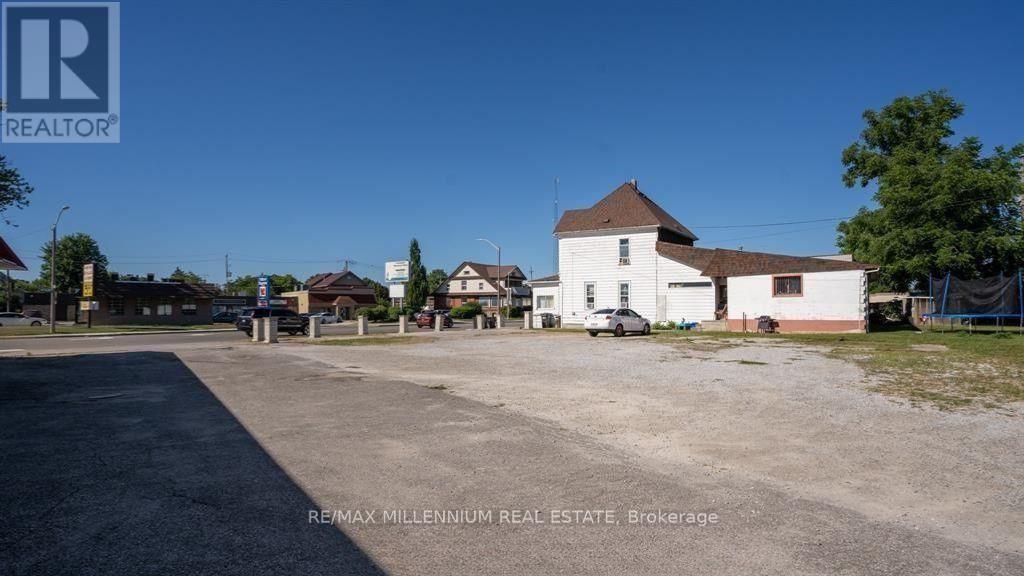 117 Talbot Street E, Leamington, ON