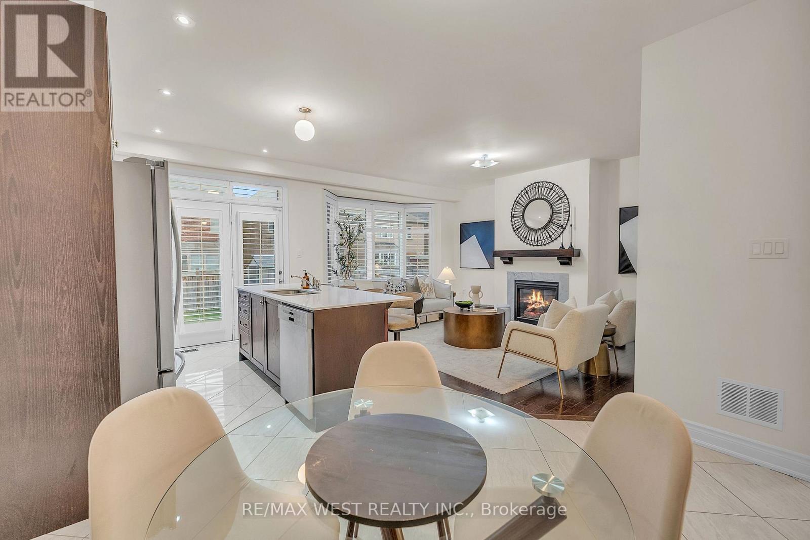 79 Algoma Drive N, Vaughan, ON - Indoor Photo Showing Dining Room With Fireplace