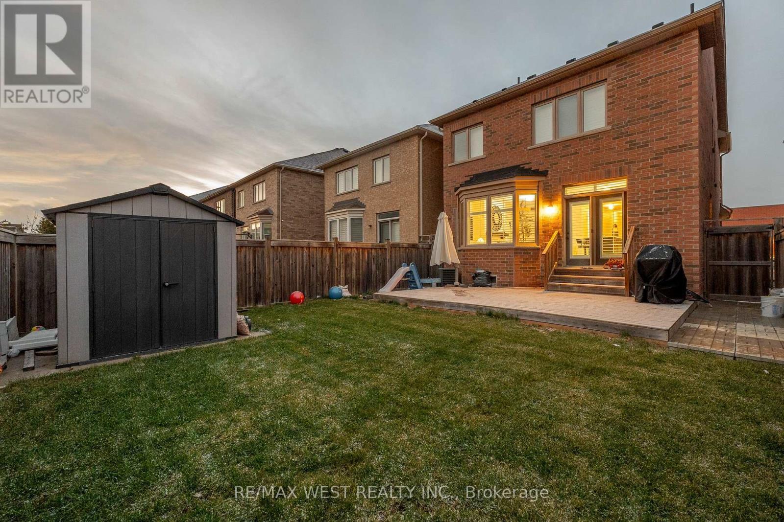 79 Algoma Drive N, Vaughan, ON - Outdoor With Exterior