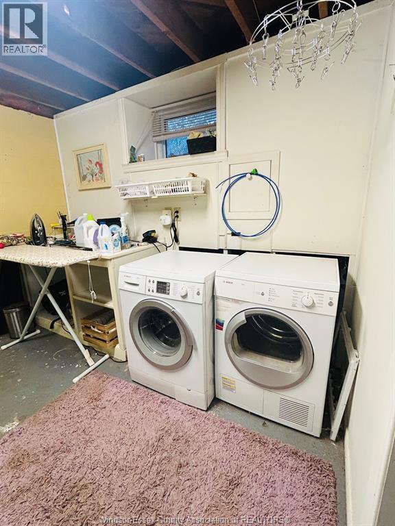 19 Lisgar, Ridgetown, ON - Indoor Photo Showing Laundry Room