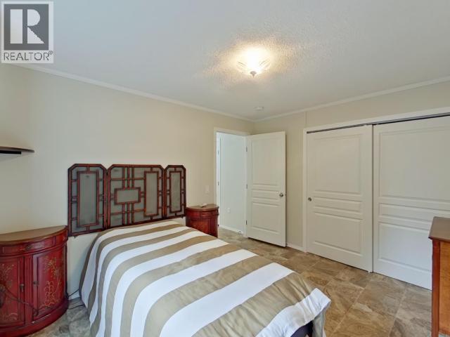 15-8425 Highway 101, Powell River, BC - Indoor Photo Showing Bedroom