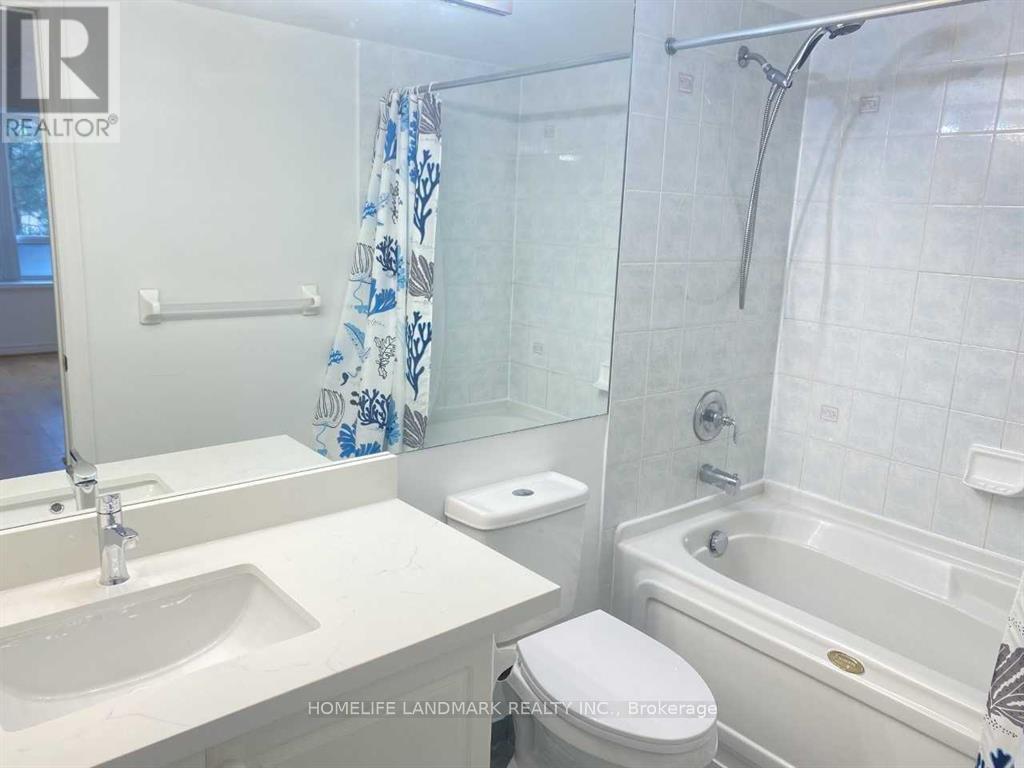 511 - 88 Grandview Way, Toronto, ON - Indoor Photo Showing Bathroom