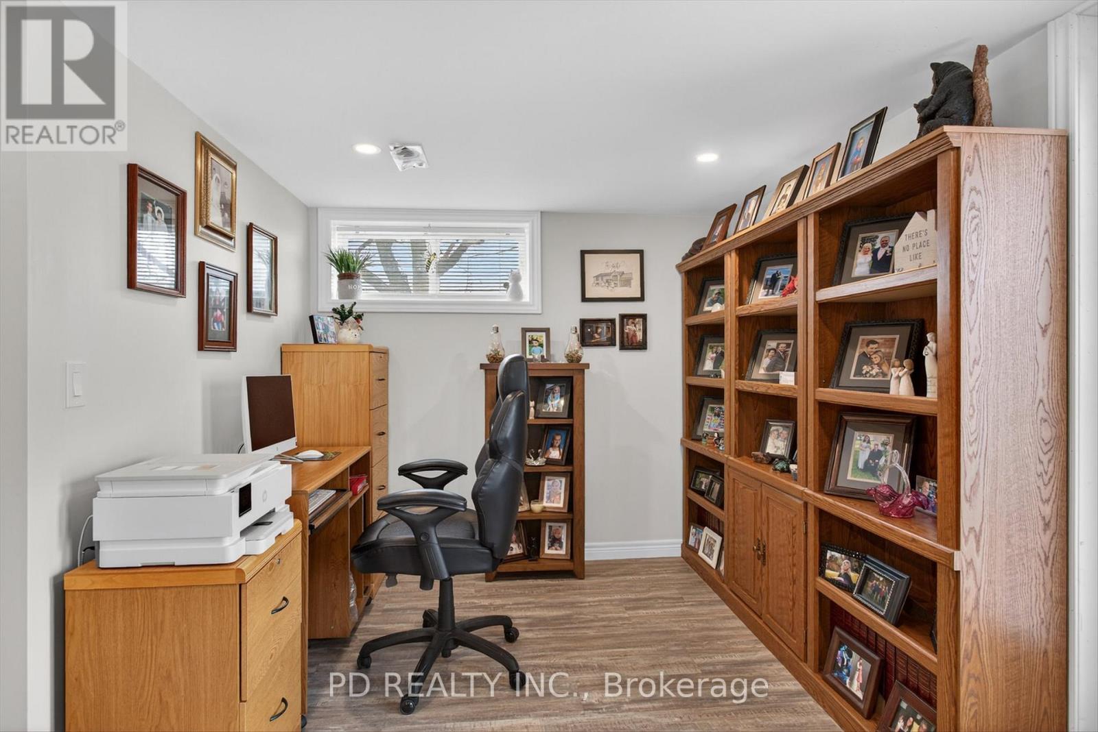 308 Cross Creek Road, Kawartha Lakes (Ops), ON - Indoor Photo Showing Office
