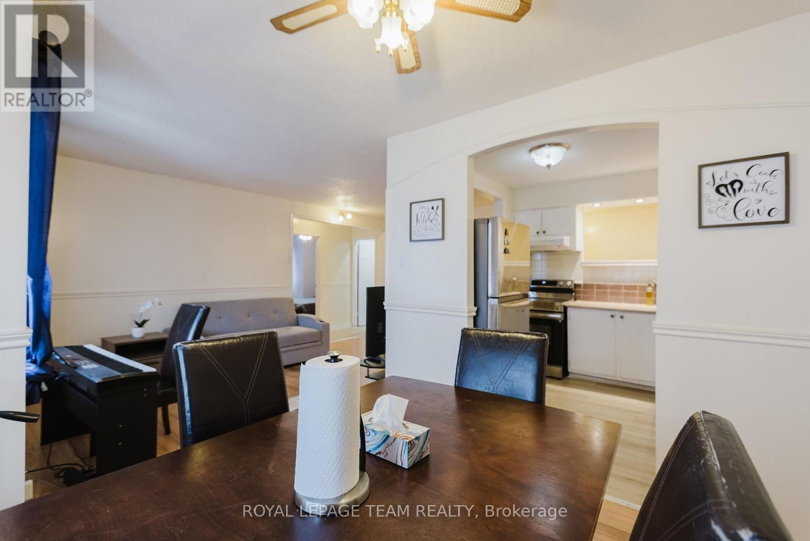 408A - 2044 Arrowsmith Drive, Ottawa, ON - Indoor Photo Showing Other Room