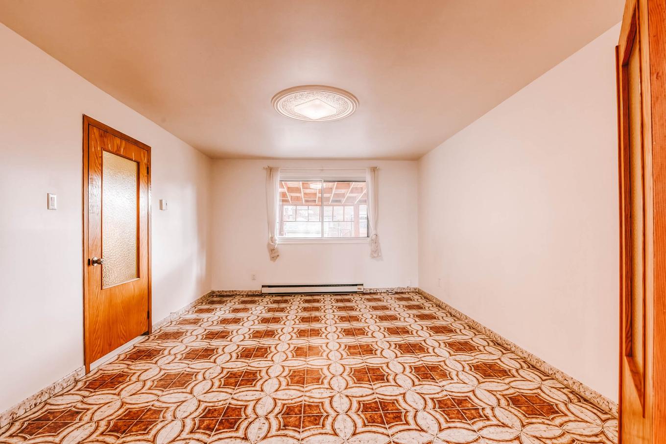 Salle à manger - 3990 Rue Plouffe, Montréal (Ahuntsic-Cartierville), QC - Indoor Photo Showing Other Room