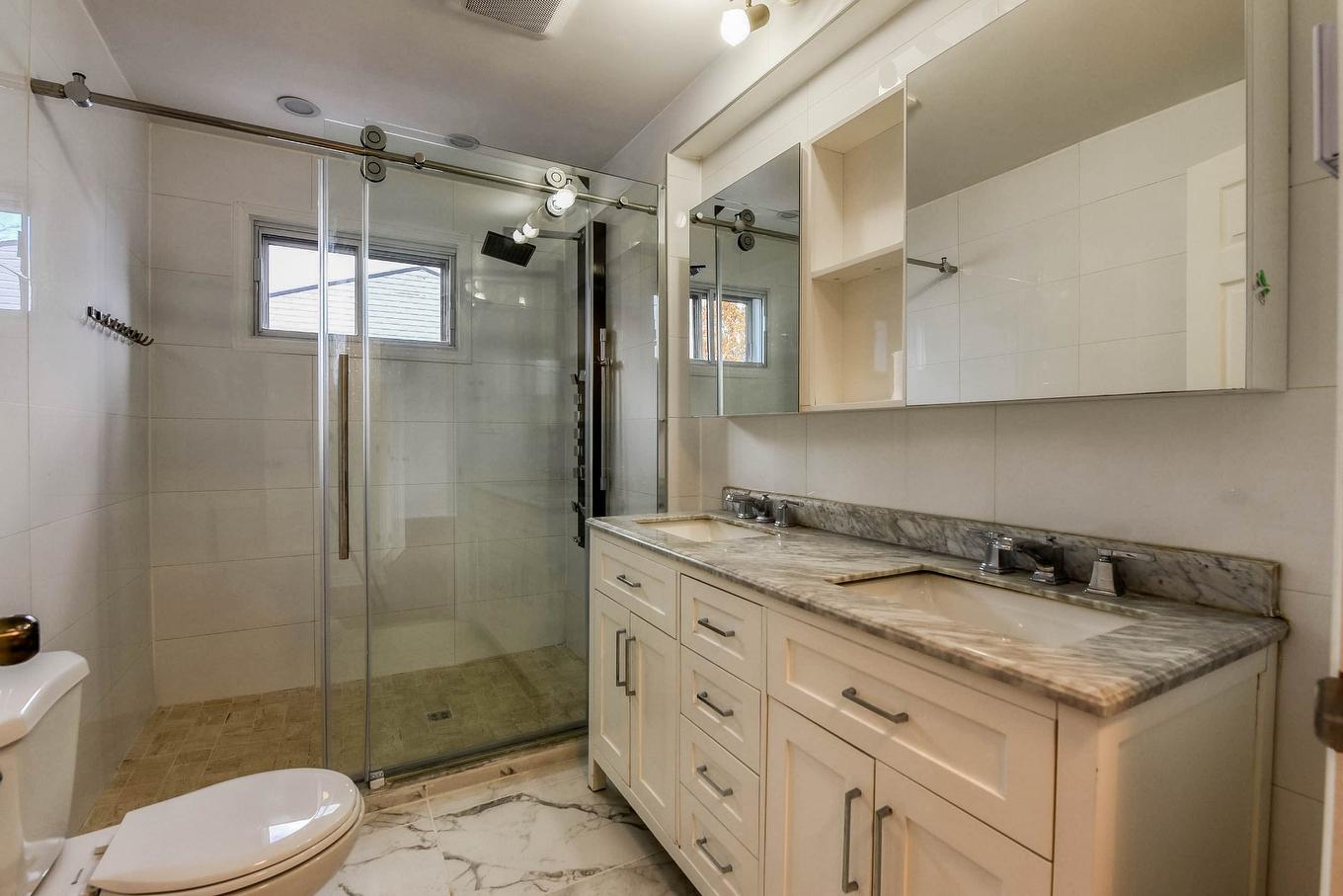 Salle de bains - 3990 Rue Plouffe, Montréal (Ahuntsic-Cartierville), QC - Indoor Photo Showing Bathroom