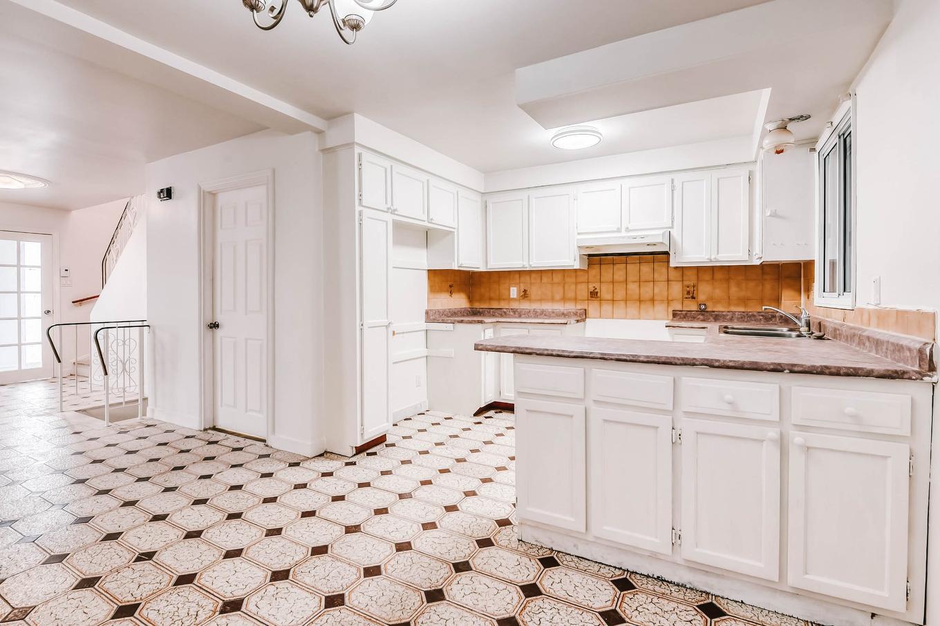 Cuisine - 3990 Rue Plouffe, Montréal (Ahuntsic-Cartierville), QC - Indoor Photo Showing Kitchen