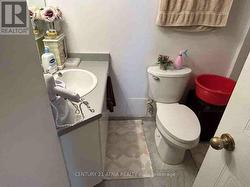 Master Ensuite -