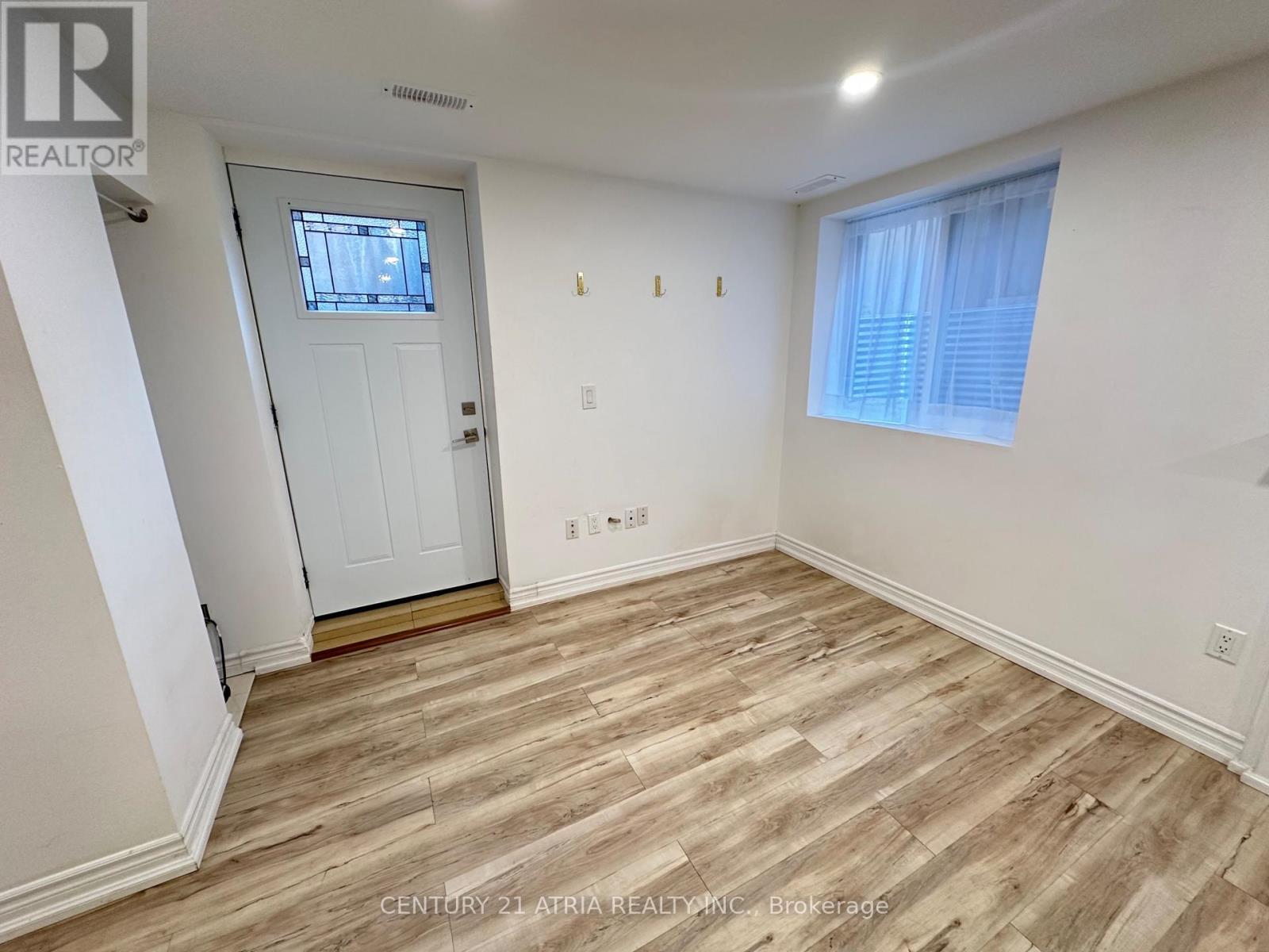 (Basement) - 12 Pearl Gate Court, Richmond Hill, ON - Indoor Photo Showing Other Room
