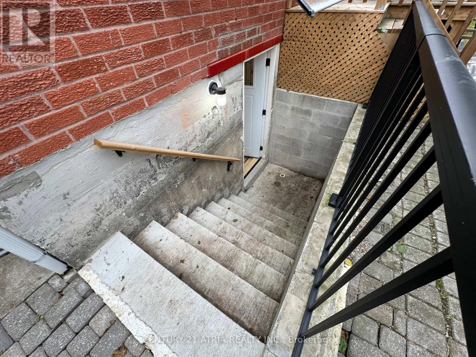 (Basement) - 12 Pearl Gate Court, Richmond Hill, ON - Outdoor With Exterior