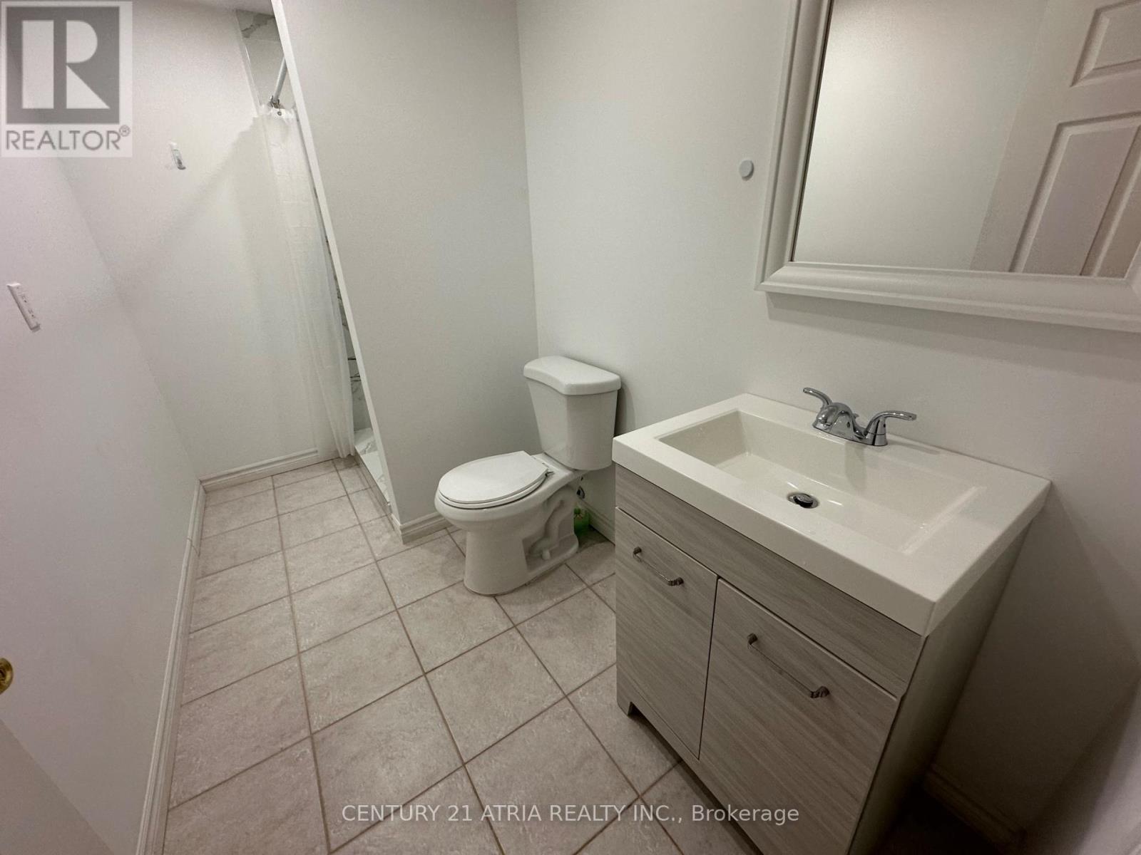 (Basement) - 12 Pearl Gate Court, Richmond Hill, ON - Indoor Photo Showing Bathroom
