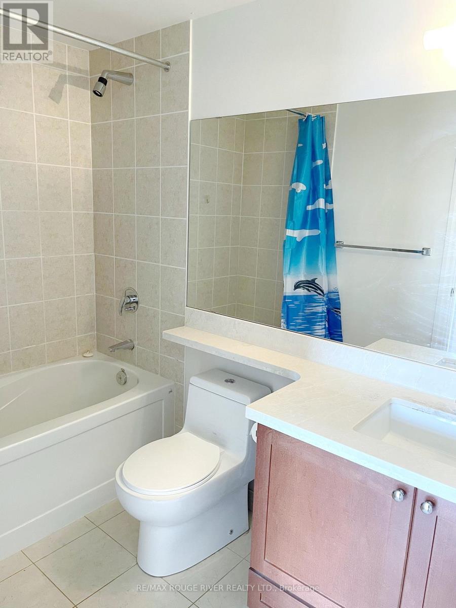 319 - 111 Upper Duke Crescent, Markham, ON - Indoor Photo Showing Bathroom