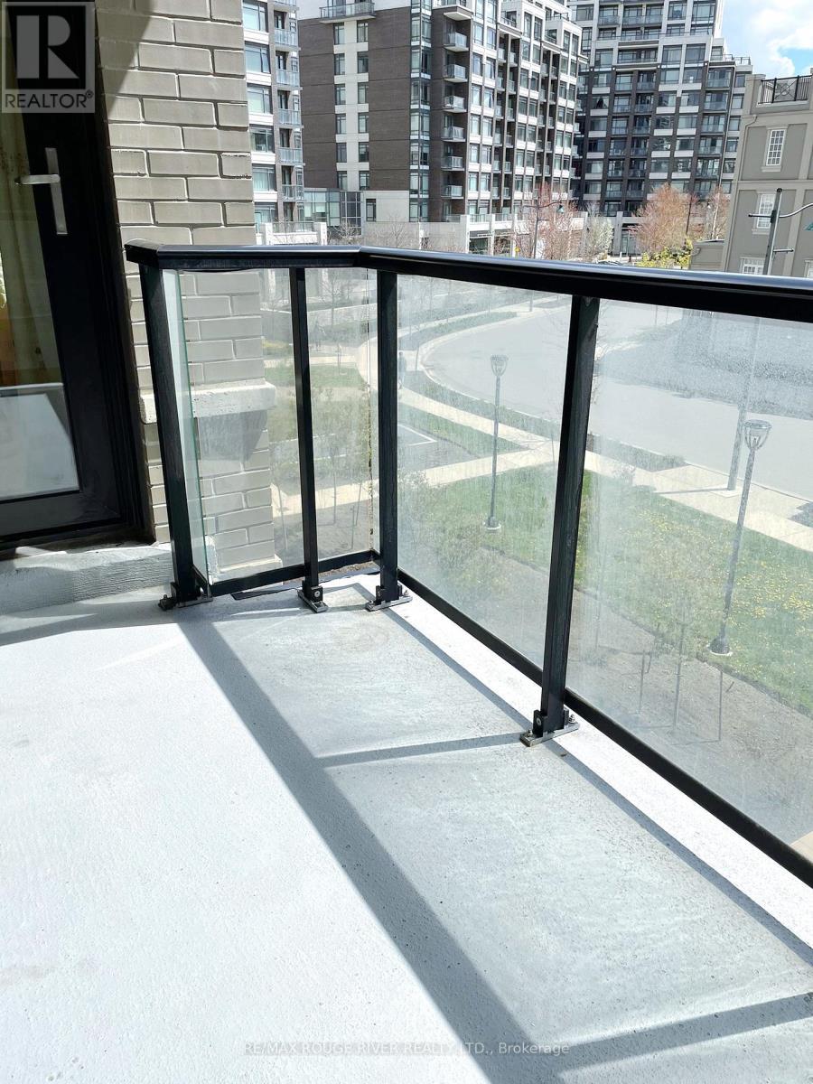 319 - 111 Upper Duke Crescent, Markham, ON - Outdoor