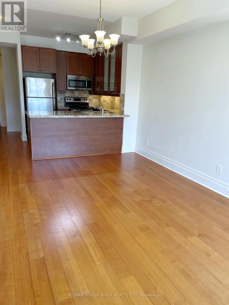319 - 111 Upper Duke Crescent, Markham, ON - Indoor Photo Showing Kitchen