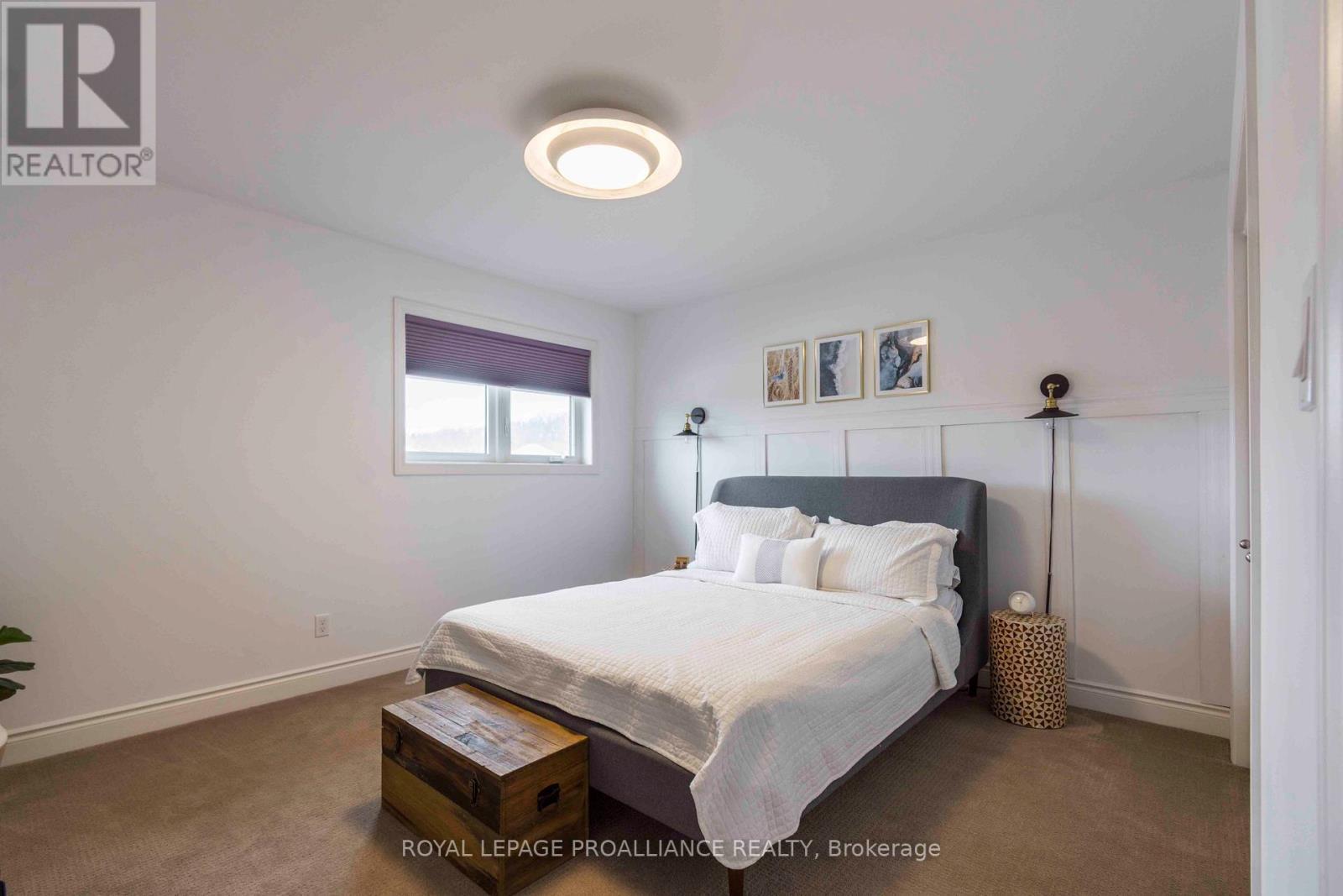 92 Ledgerock Court, Quinte West (Sidney Ward), ON - Indoor Photo Showing Bedroom