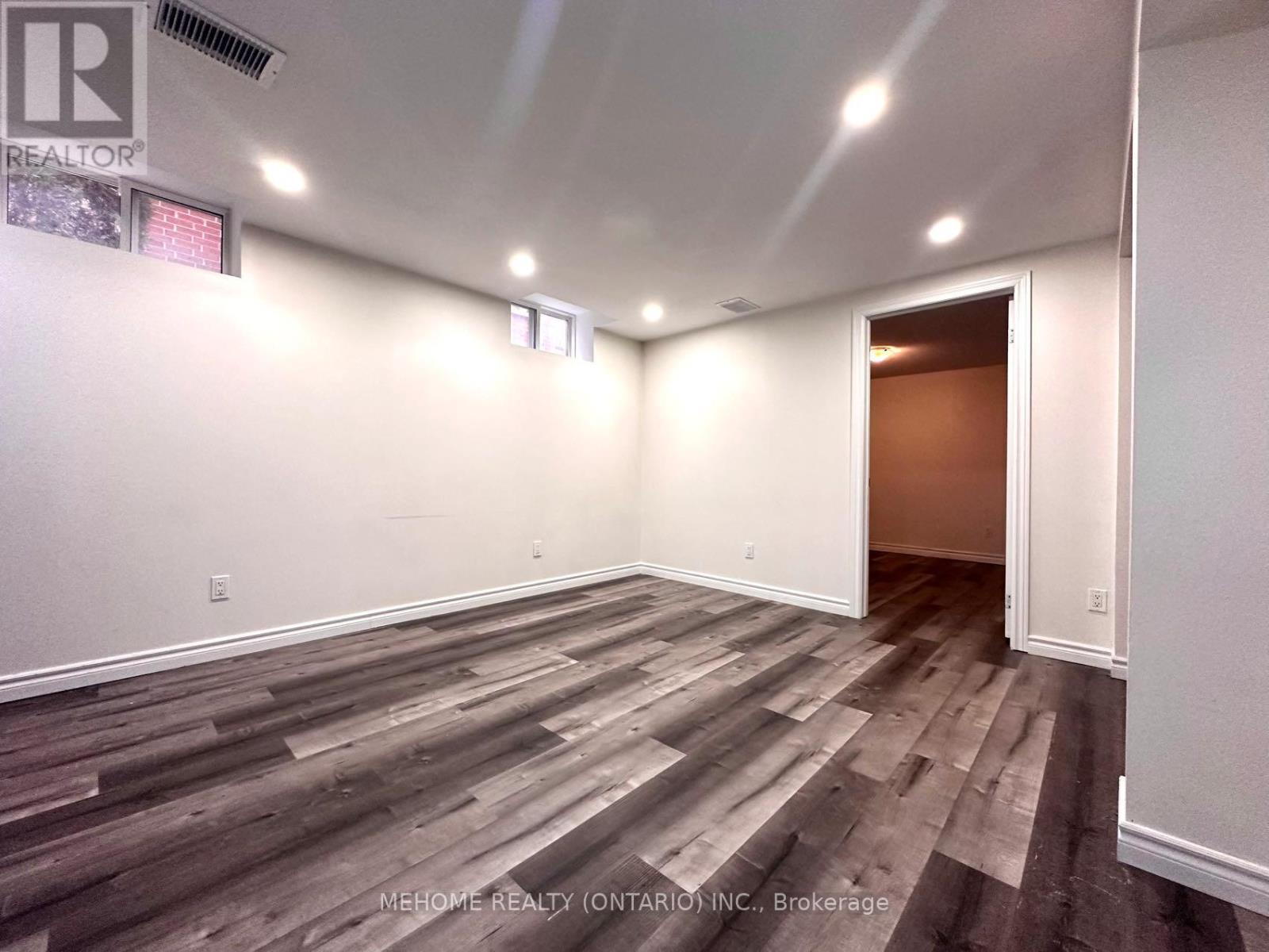 12 Milton Place, Vaughan, ON