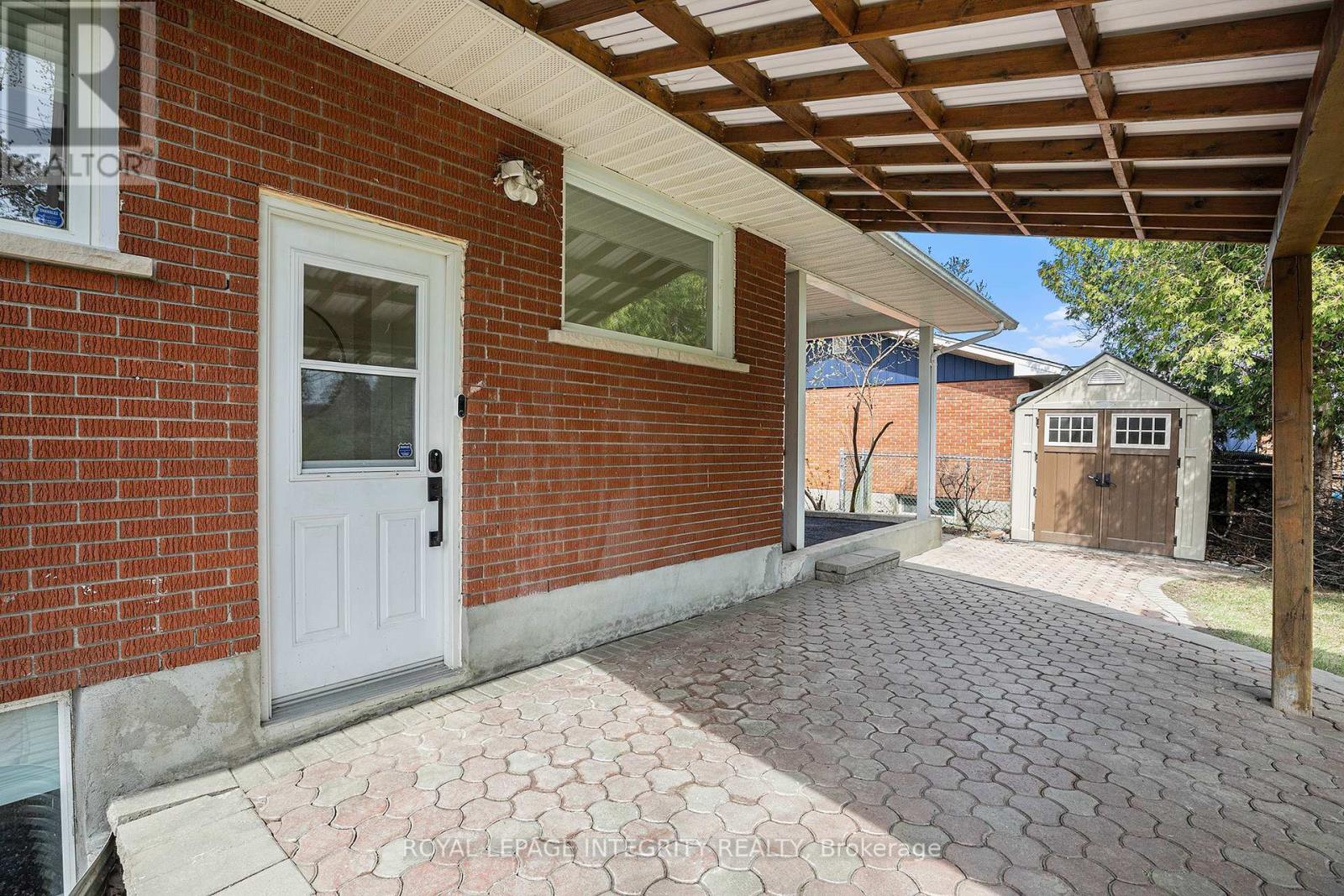 B - 19 Sherry Lane, Ottawa, ON - Outdoor With Exterior