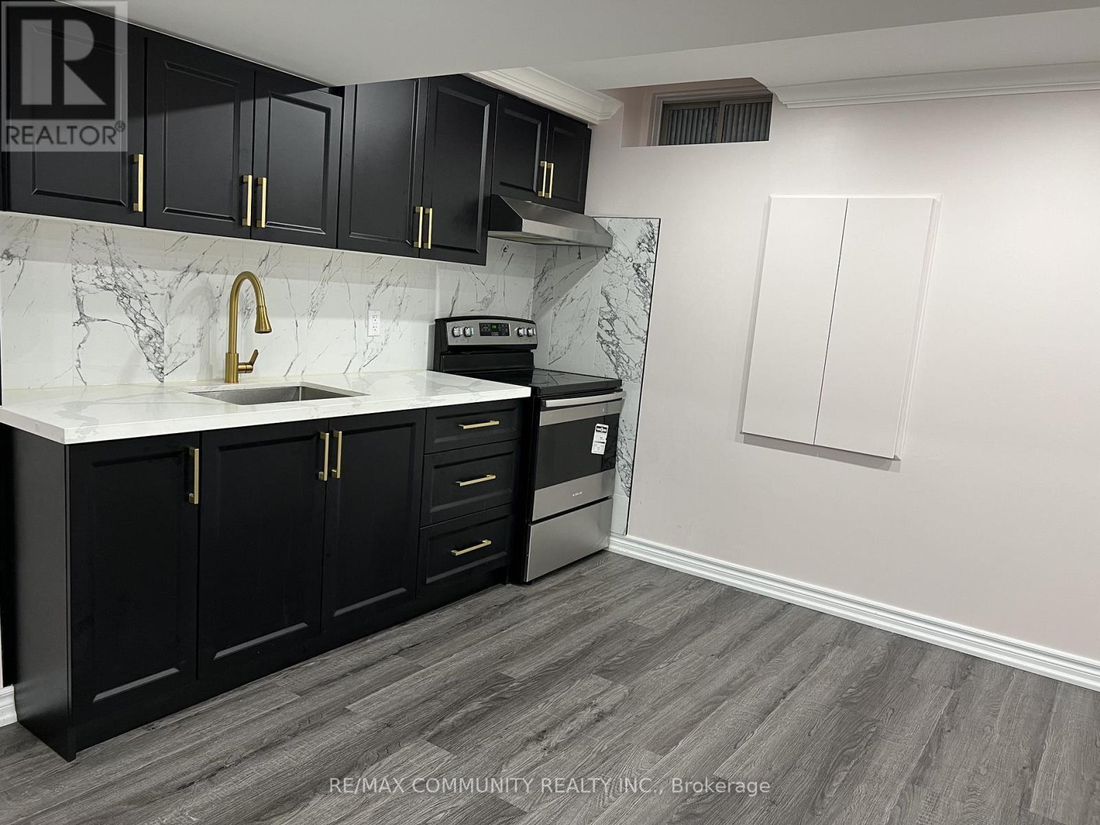 Bsmt - 1177 Church Street N, Ajax, ON - Indoor Photo Showing Kitchen