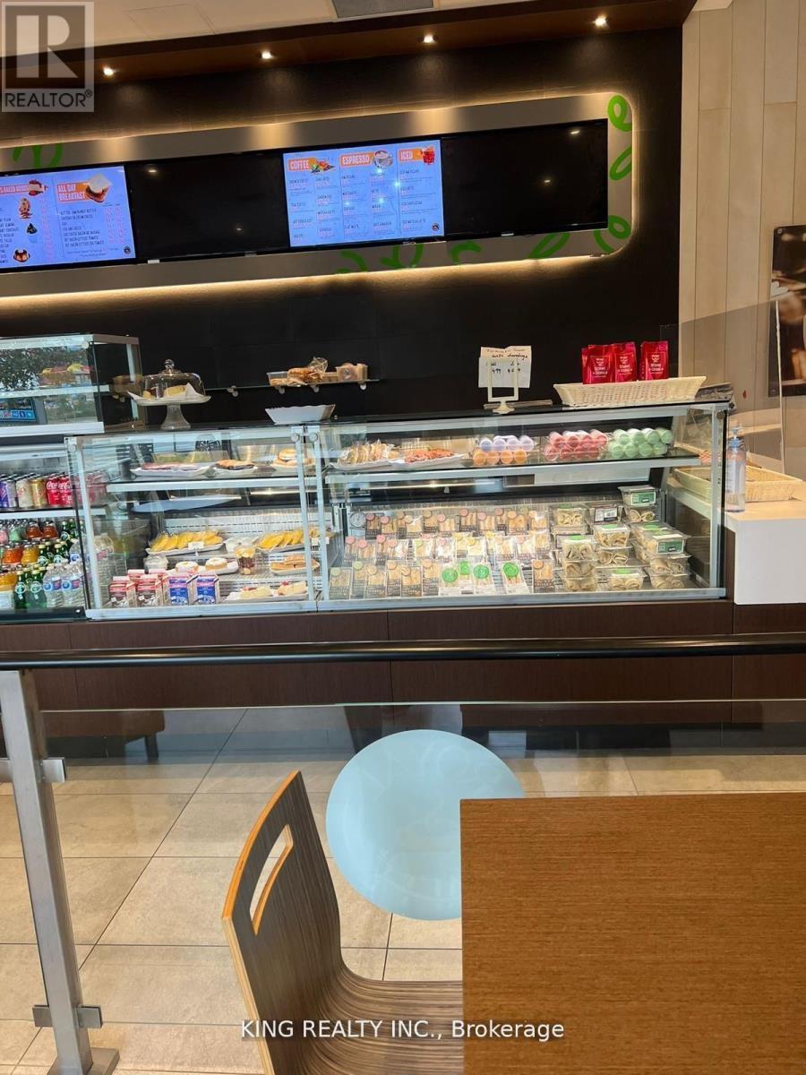 107 - 3075 Hospital Gate, Oakville, ON