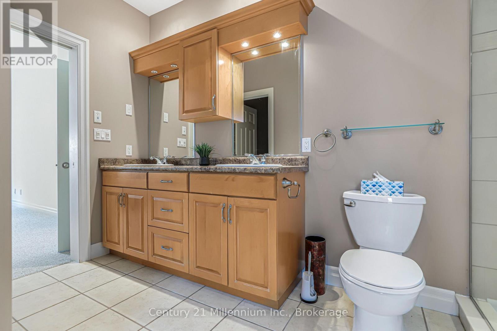 6 Glen Abbey Court, Meaford, ON - Indoor Photo Showing Bathroom