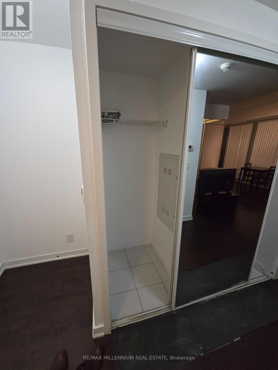 1112 - 14 York Street, Toronto, ON - Indoor Photo Showing Other Room