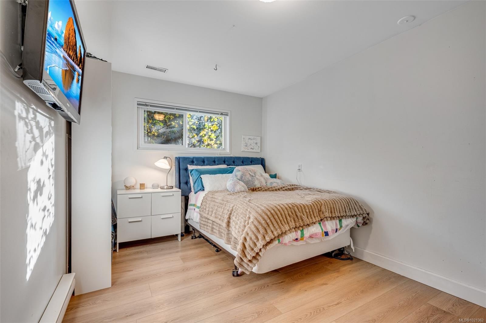 9440 Glenelg Ave, North Saanich, BC