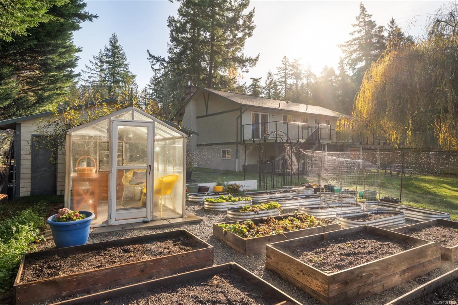 9440 Glenelg Ave, North Saanich, BC