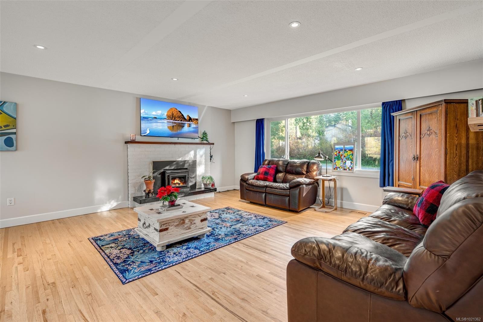 9440 Glenelg Ave, North Saanich, BC