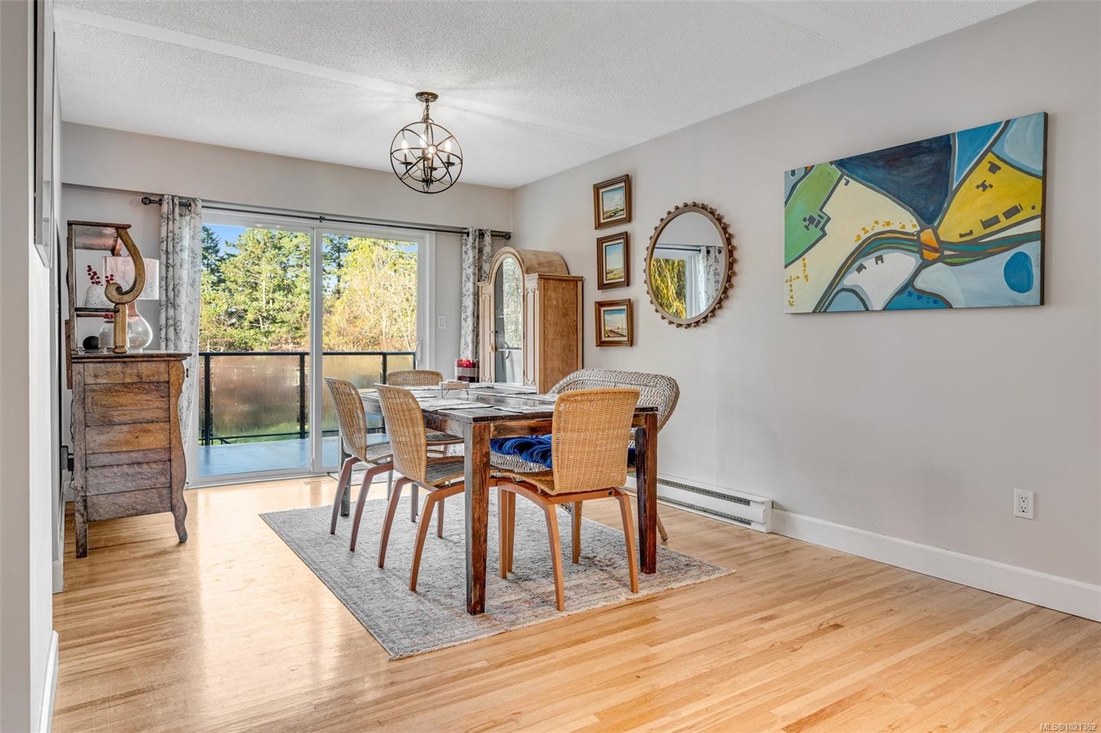 9440 Glenelg Ave, North Saanich, BC