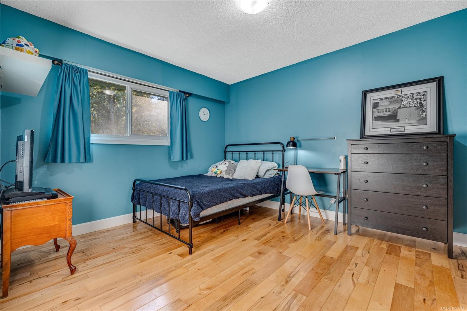 9440 Glenelg Ave, North Saanich, BC