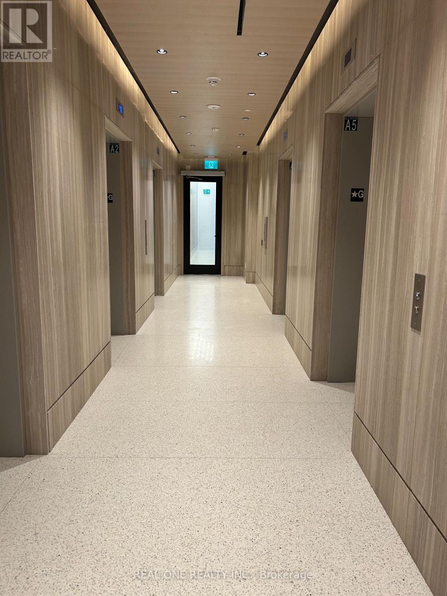 3105 - 225 Commerce Street, Vaughan, ON - Indoor Photo Showing Other Room