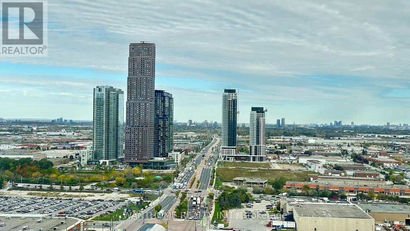 2809 - 8 Interchange Way, Vaughan, ON - Outdoor With View