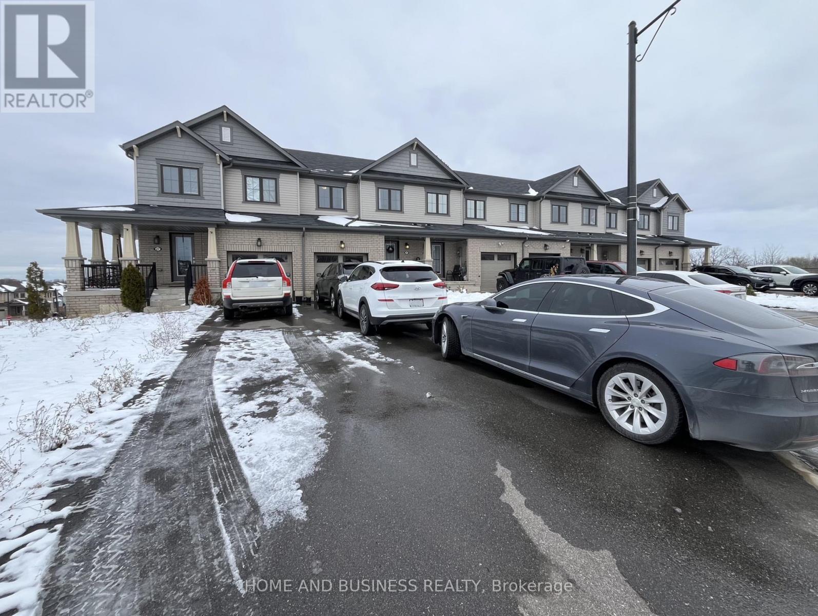 25 Allcroft Court, Hamilton, ON - Outdoor With Facade